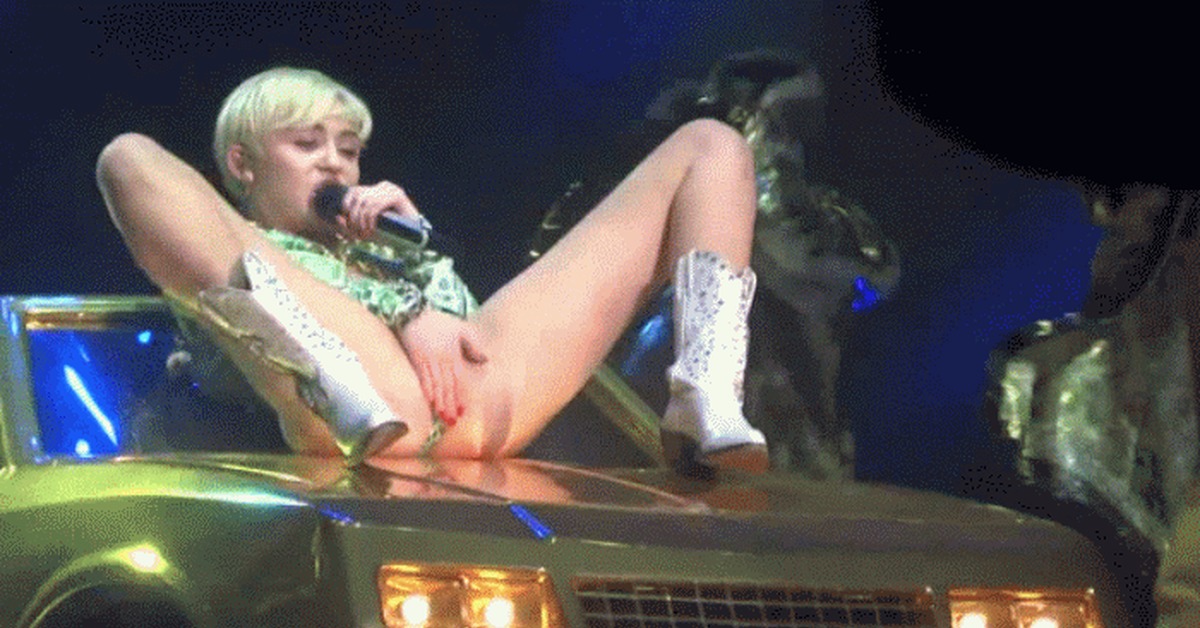 Miley cyrus nude doing anal