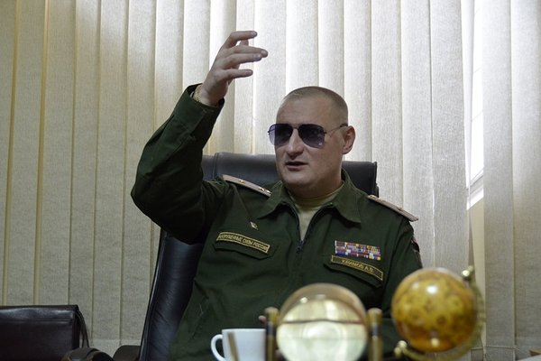 Живой. Ослепший в бою сержант дослужился до майора