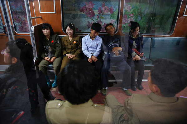 Жизнь пхеньянской подземки Пхеньян, метро, северная корея, длиннопост