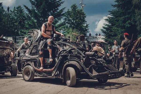 Junktown в заброшенной военной части в Братронице (RZB - raketov zkladna Bratronice) в Чехии. Post-Apocalyptic Festival, Junktown, тусовка, Mad Max style, сильно длиннопост, длиннопост