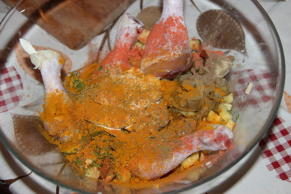 Куриные ножки в мешочках из фольги курица, рецепт, помидор, картофель, чеснок, вкусно, рецепты курицы, на каждый день, длиннопост