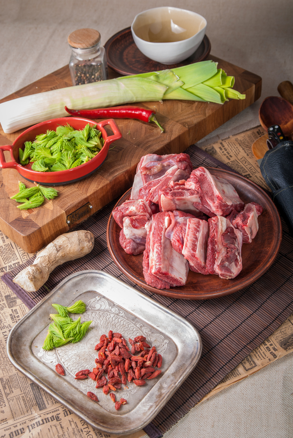 Мясной суп с хвойной пылью. "Макс Фрай" Литературная кухня, из Одессы с морковью, длиннопост, еда, рецепт, кулинария, Макс фрай
