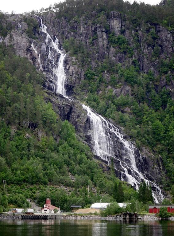 Роскошные пейзажи Норвегии - Страница 14 149761043416468789