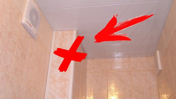 Короб для пластиковых панелей в туалете Короб для пластиковых панелей в туалете