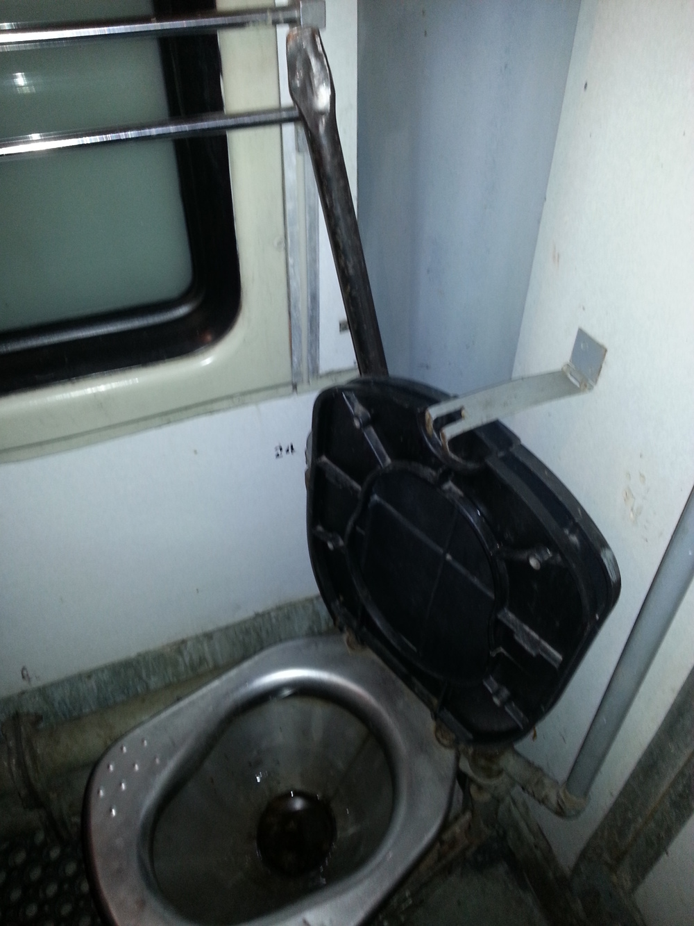 Что будет если дернуть стоп-кран? | Пикабу