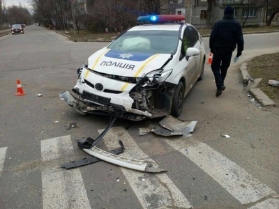картинки в полицейской форме девушки