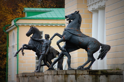 аничков мост портрет на яйце. Смотреть фото аничков мост портрет на яйце. Смотреть картинку аничков мост портрет на яйце. Картинка про аничков мост портрет на яйце. Фото аничков мост портрет на яйце