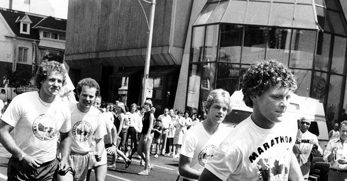 Терри Фокс бежит через всю Канаду (1980) | Пикабу