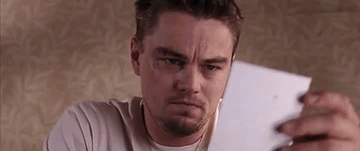 Лучшие мемы с ди каприо. Мем так это что такое ди каприо. Леонардо ди каприо хмурит брови. Леонардо ди каприо. Леонардо дикаприо руки.