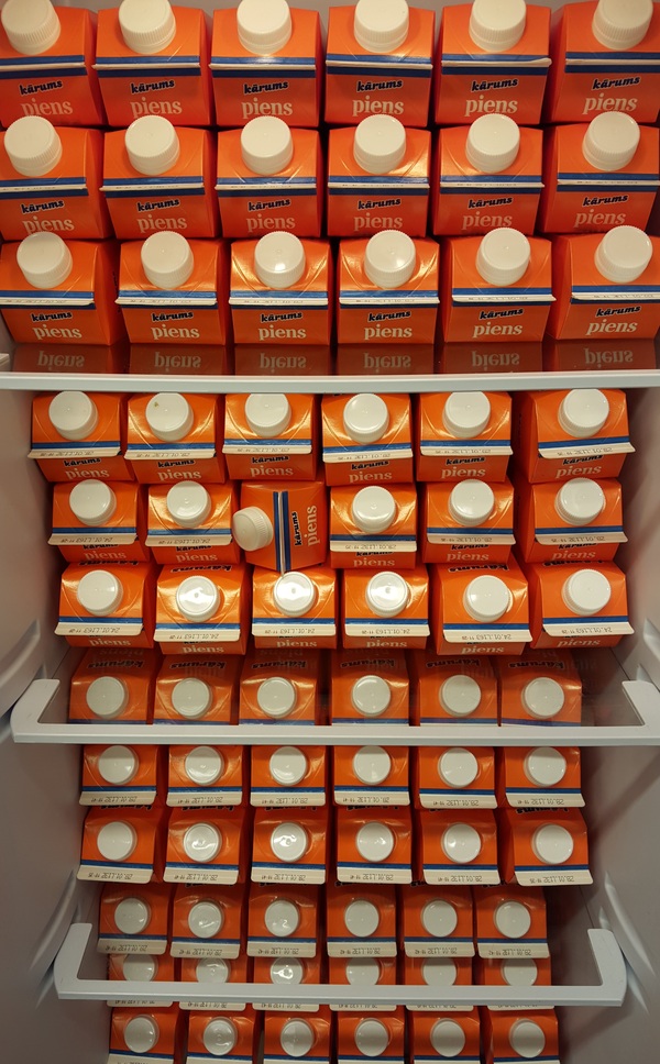 Ад перфекциониста. Ад перфекциониста, Молоко, Холодильничек