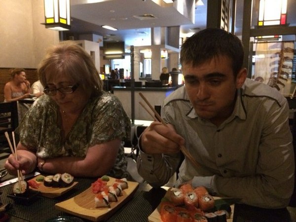 Когда впервые попробовал суши