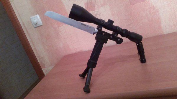 Тактический нож