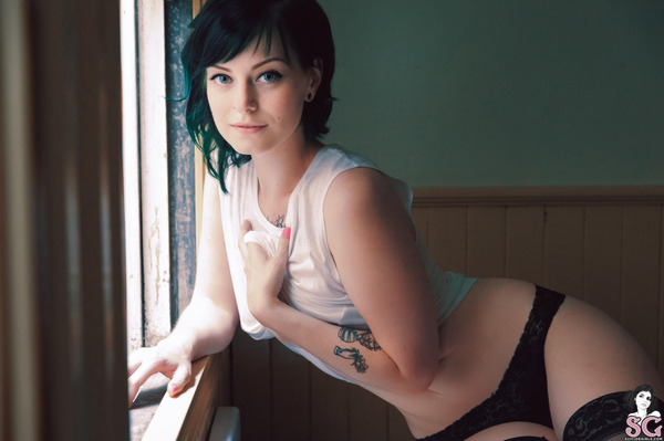 A sad story about an empty fridge - Erotic, Girls, NSFW, Longpost, Suicide girls