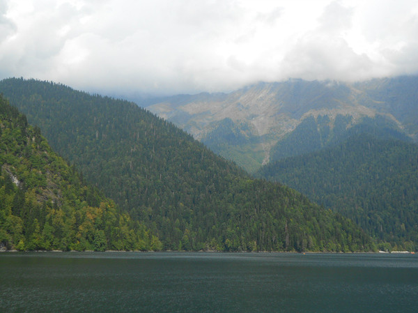 Поездка в Абхазию. Часть 3. Горы. Озеро Рица. Абхазия, Озеро Рица, Отдых, Путешествия, Длиннопост