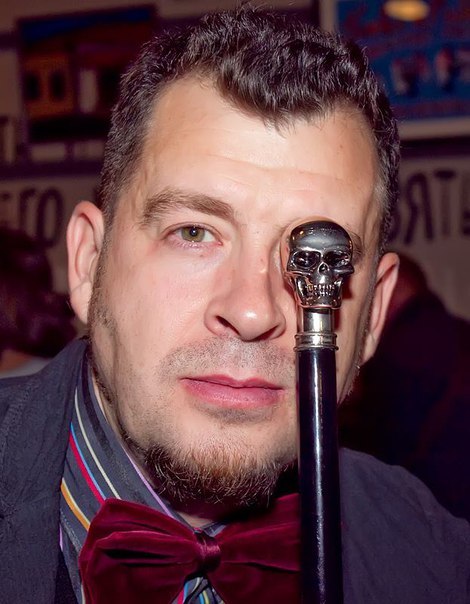 Немного хулиганской поэзии в эту пятницу...