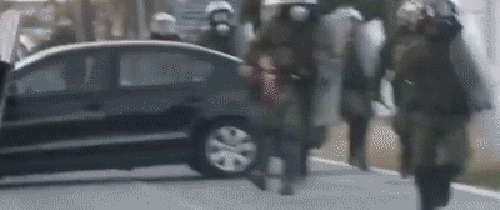 А ты чё тут стоишь ещё?