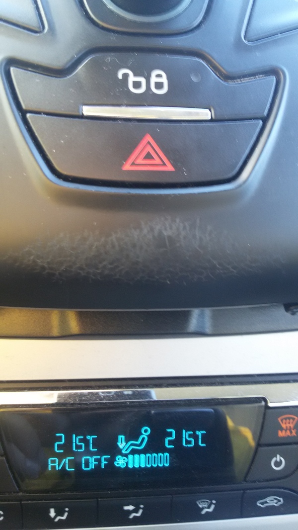 На эиом месте 2 дня висела вонючка для машины,а я думаю почему голова ...