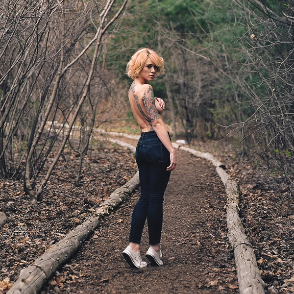 Walk - NSFW, Breast, Girl with tattoo