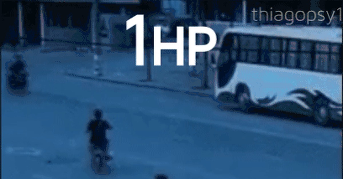 When there is 1 hp left - Games, Road accident, GIF