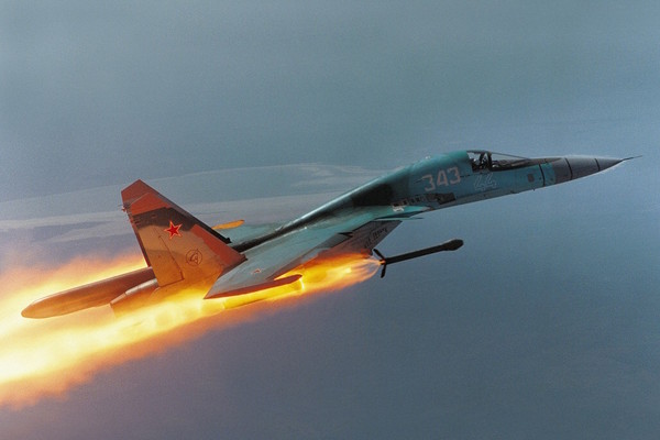 Пуск ракеты Су-34