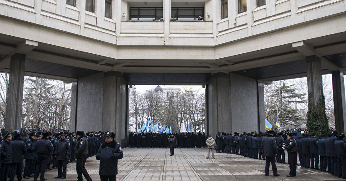 Верховный крым. Верховный совет Крыма 2014. Верховная рада Симферополь. Парламент Крыма 2014. Верховный совет Крыма 2020.