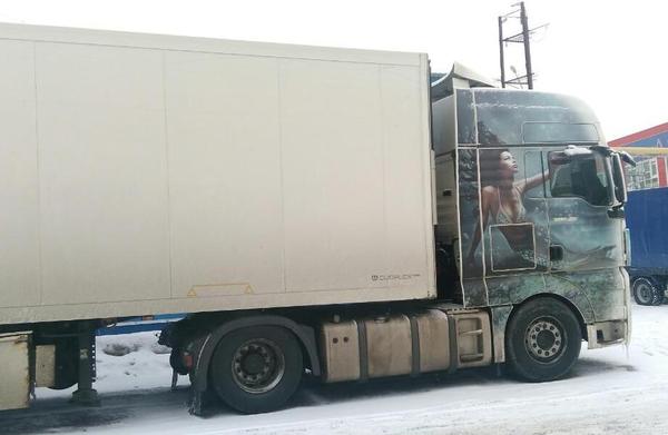 Вот такие шедевры иногда встречаются на пути