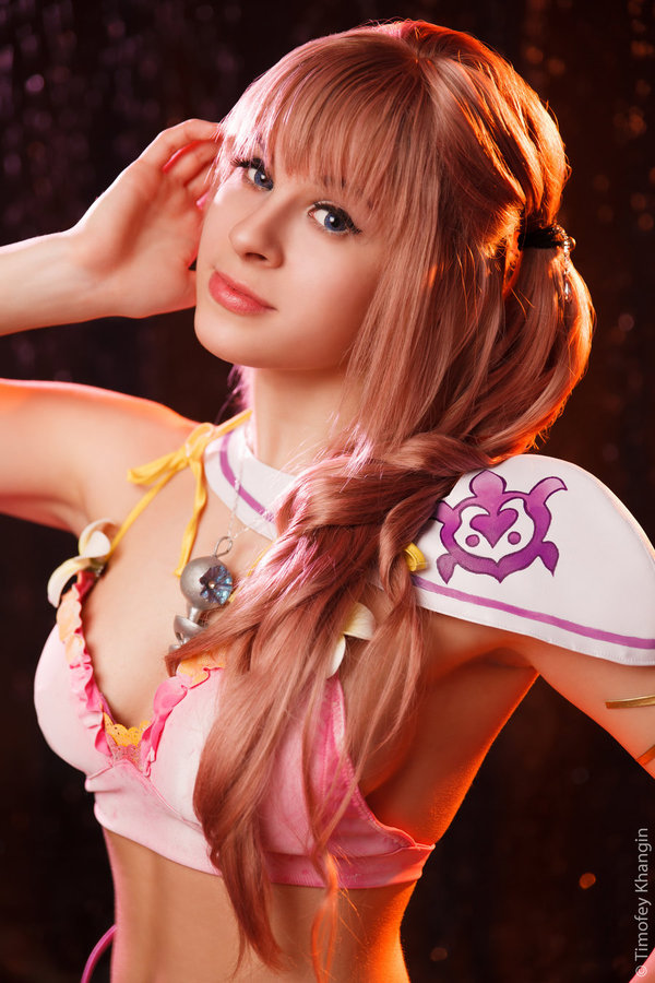 FFXIII-2 Serah Farron cosplay