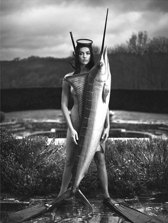 Photo of Irina Shayk with ... fish - NSFW, Irina Shayk, Photo, A fish, PHOTOSESSION, Oddities