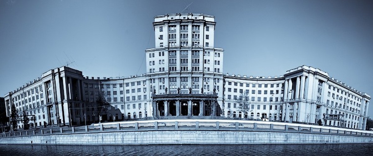 Bauman moscow technical university. МГТУ имени н.э. Баумана. Московский технический университет Баумана. Фото МГТУ им. н. э. Баумана. МГТУ им Баумана здание.