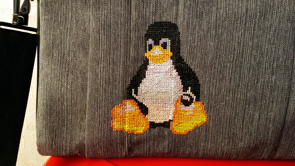  ,    .  3 ,  , Tux, Linux, , 