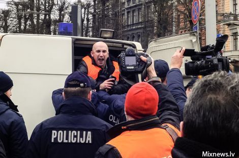 Грэм Филлипс ночью был депортирован в Россию