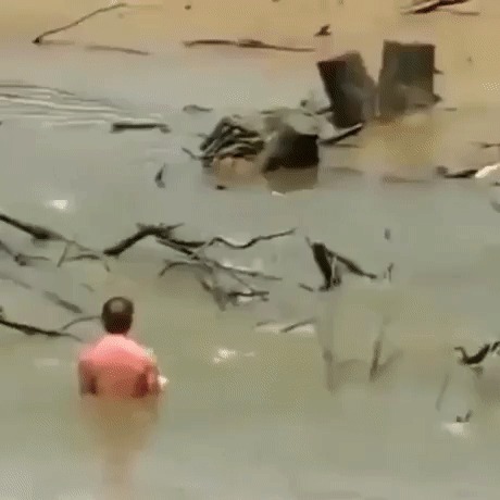 Отхватил "леща" или не сс* в наше озеро