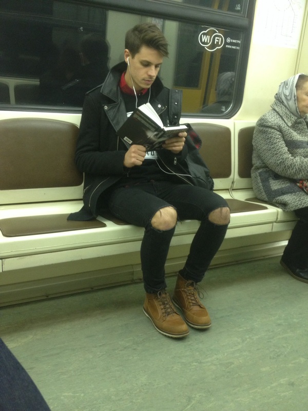 Волосатые коленки