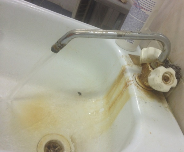 Общажных дел мастер найдет выход с любой ситуации. P.s. Салют УГАТУшникам!