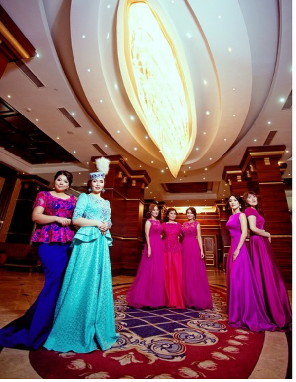 ПИЗ..ТЫЙ ПОТОЛОК!!!