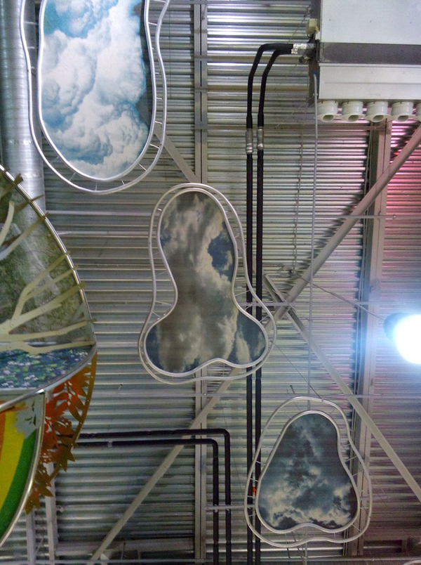 Иногда что-то сверху посылает тебе знаки