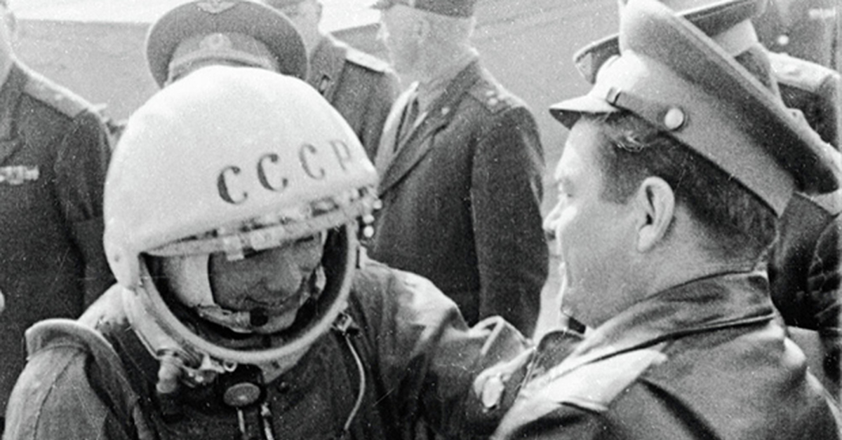 На каком самолете гагарин совершил. Первый полёт в космос Юрия Гагарина. 1961 Полет ю.а Гагарина в космос.