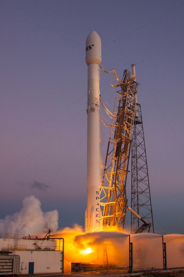 SpaceX    SpaceX, Falcon, , , , , 