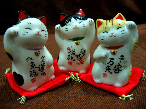 Манеки-неко, кот приносящий удачу. (длиннопост) Кот, Манэки-Нэко, Япония, Поверия, Гифка, Длиннопост