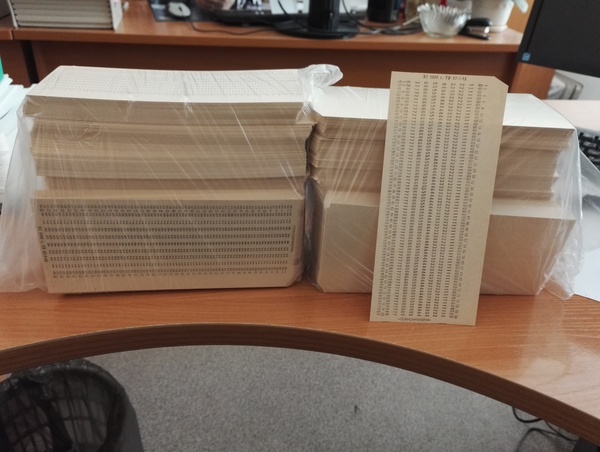 Сегодня флэшку подарили на работе.