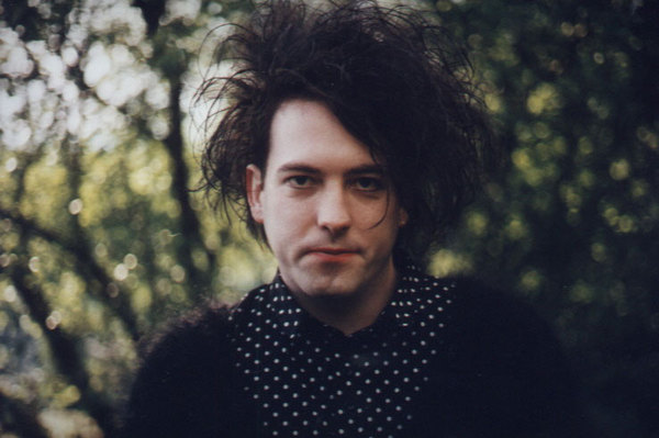 Robert Smith's birthday, and a great occasion to remember a couple of great Cure songs. - Robert Smith, The Cure, Longpost, Music, Video