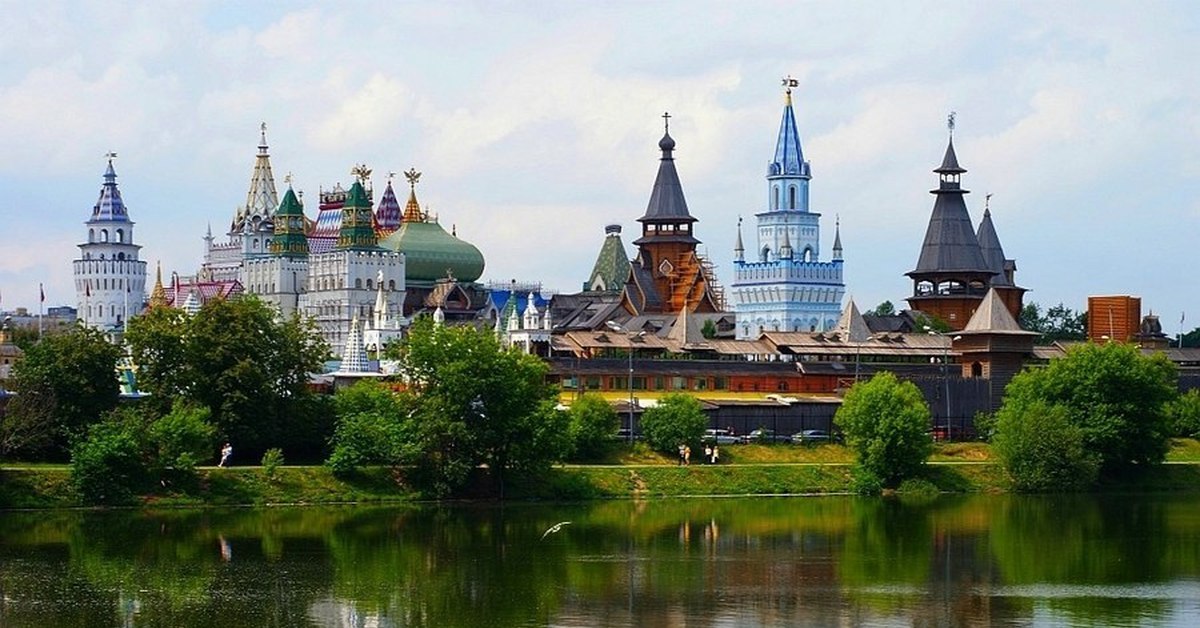 Измайловская москва. Виноградный пруд в Измайлово. Серебряно-виноградный пруд Измайловский. Серебряно-виноградный пруд в Измайловском Кремле. Измайловский Кремль остров.