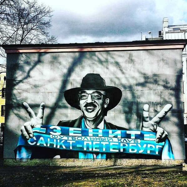 �������!