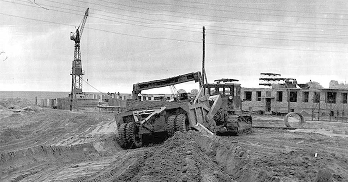 В каком году началось строительство. Космодром Байконур 1955. Космодром Байконур начало строительства. Байконур казахская ССР. Байконур 1955 год.