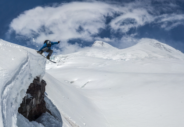 На Эльбрусе все ещё зима