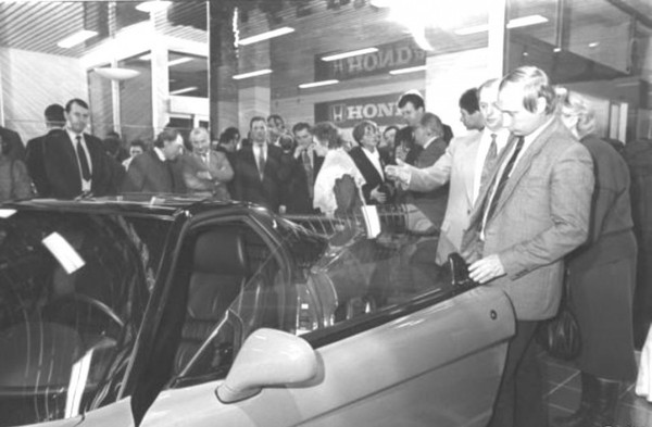 На выставке... | Пикабу