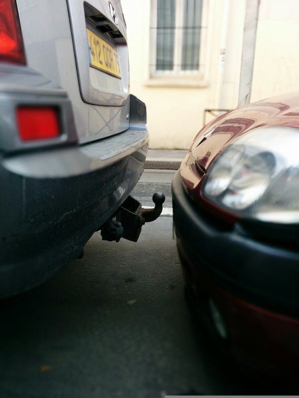 1462038797186190690 Как паркуются во франции видео