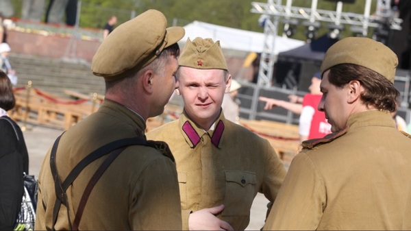 В Латвии не только нацисты живут! Празднование Дня Победы в Риге! 9 мая - День Победы, Победа, Память, Рига, Праздники, Мэр Риги Ушаков, Длиннопост