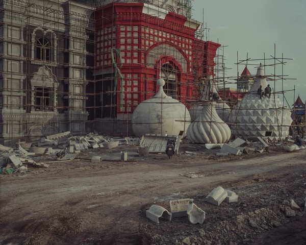 ������������� ����� ������ ������� ���������� � ����� ����������� Matryoshka Village, ����������.