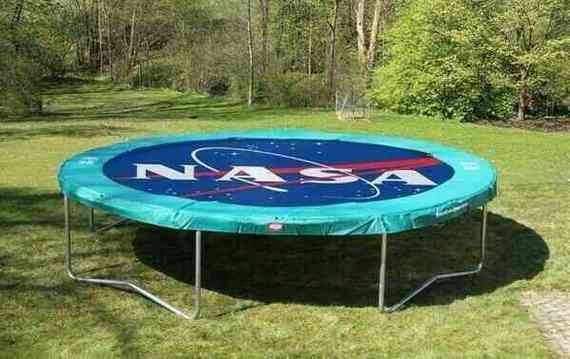 Россия не планирует заключать новый контракт на доставку астронавтов на МКС